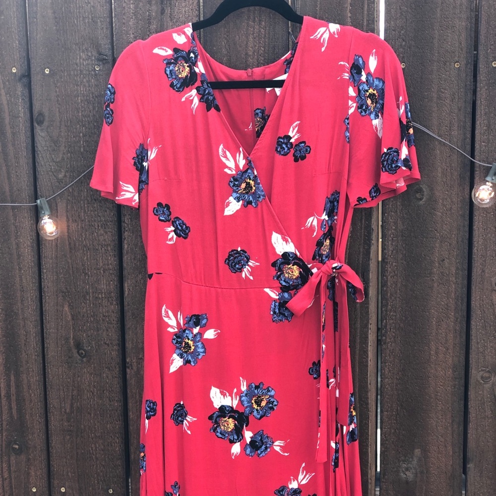 Light & Flirty Wrap Dress, TARGET, size S